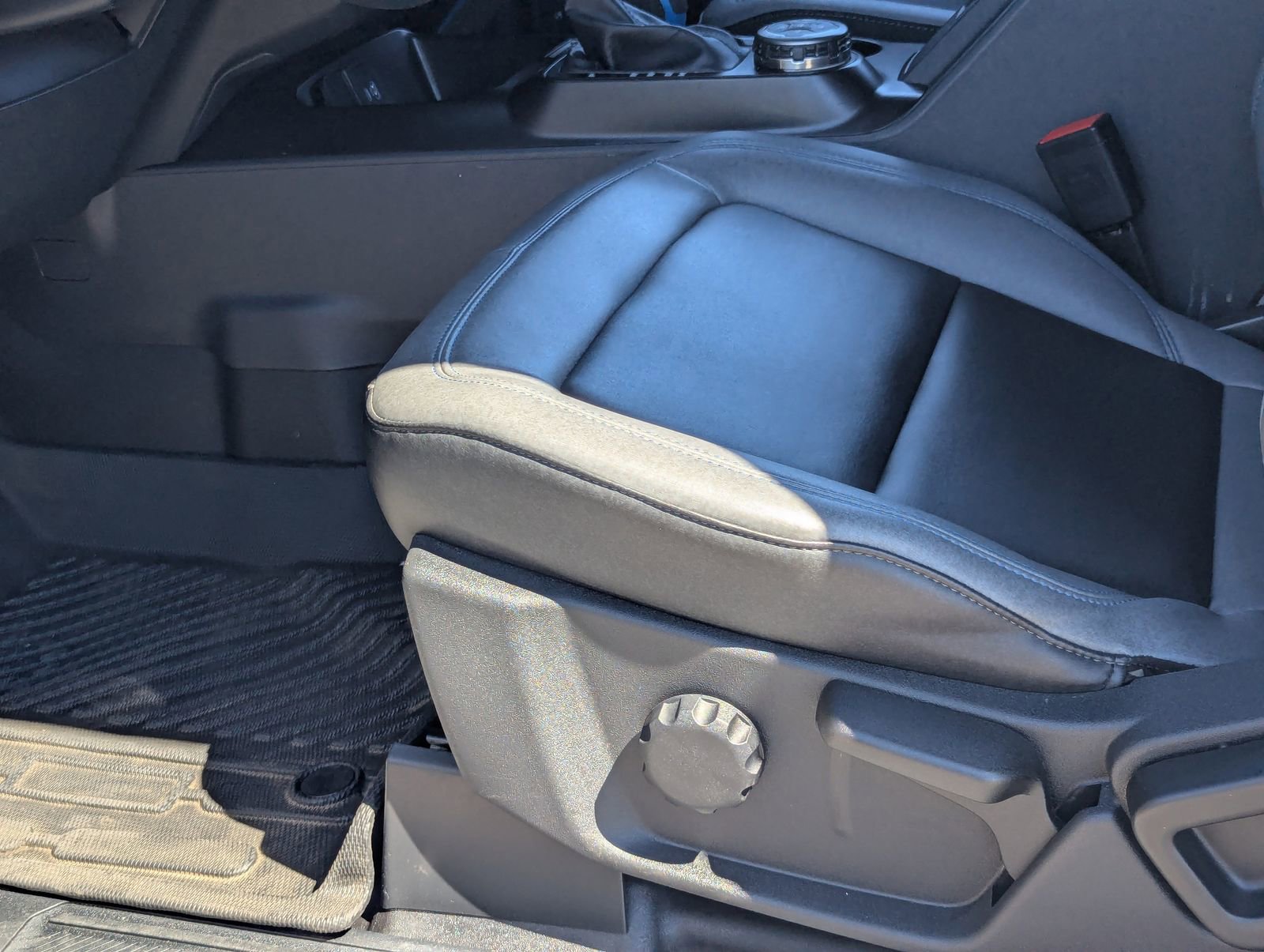 Certified 2023 Ford Bronco Black Diamond image 16