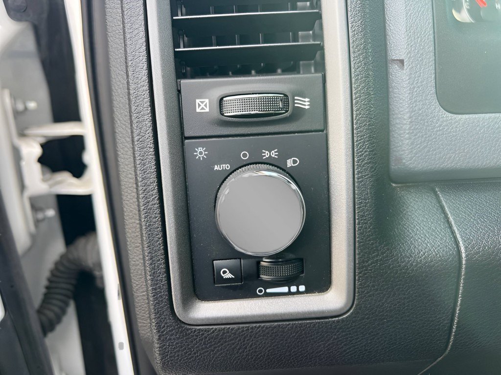 Used 2019 RAM 1500 Tradesman w/ Chrome Plus Package AWD/4WD image 22