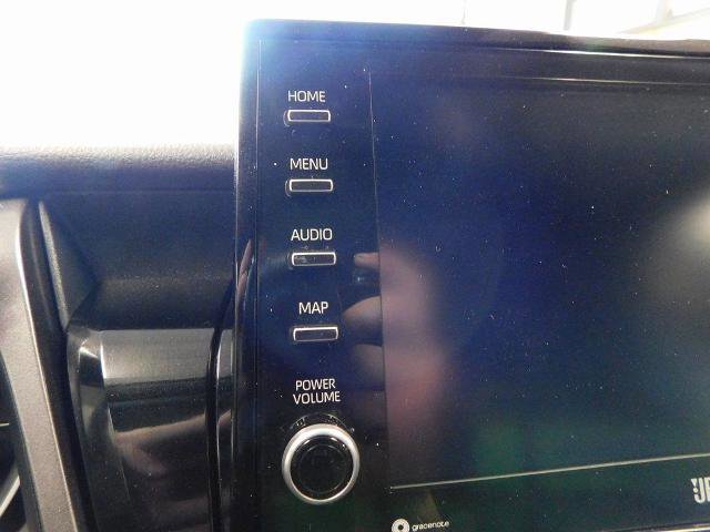 Used 2023 Toyota Camry XLE w/ Navigation Package image 17