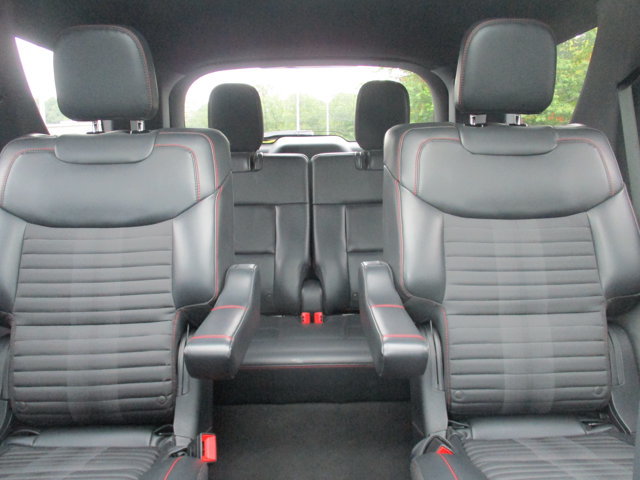 Certified 2025 Ford Explorer ST-Line w/ Premium Package AWD/4WD image 36
