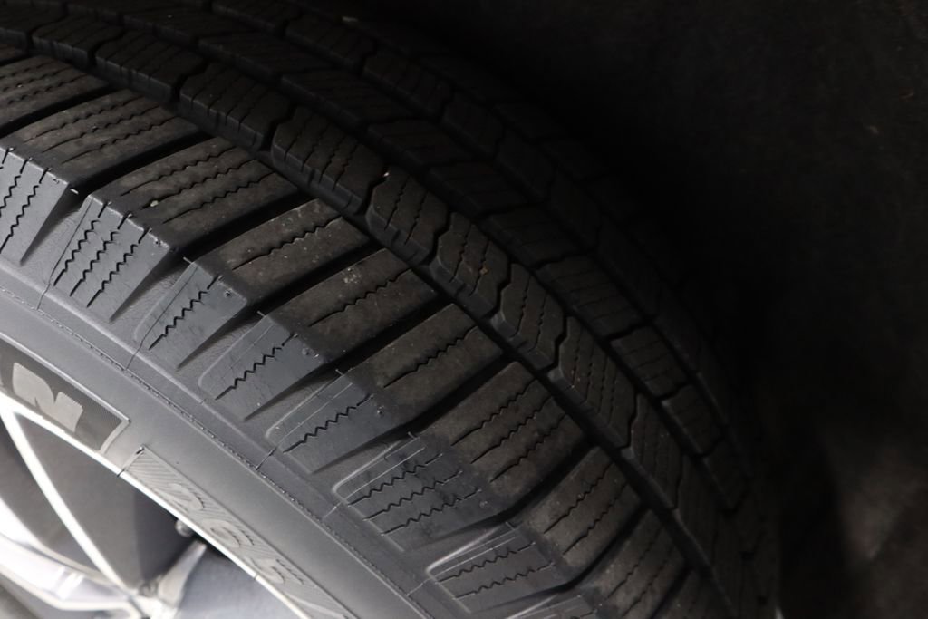 Used 2017 Jeep Grand Cherokee Limited image 20