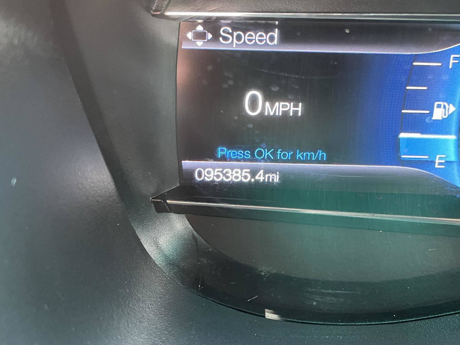 Certified 2018 Ford Explorer Limited FWD image 3