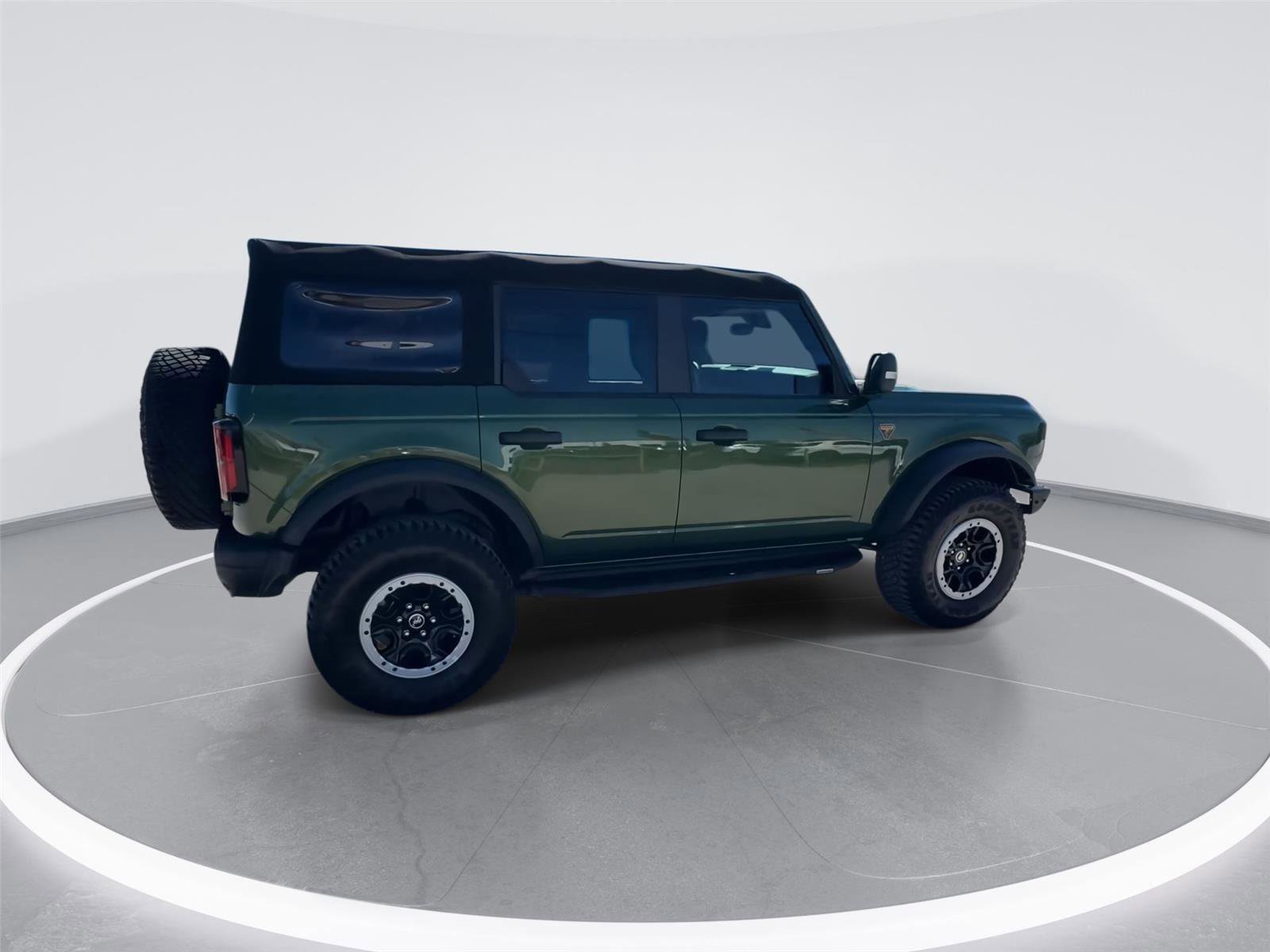 Certified 2023 Ford Bronco Badlands image 5