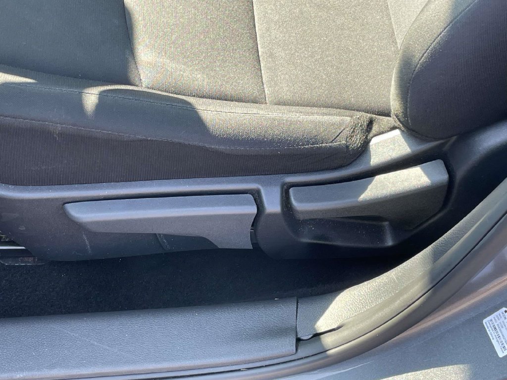 Used 2025 Nissan Sentra S FWD image 14