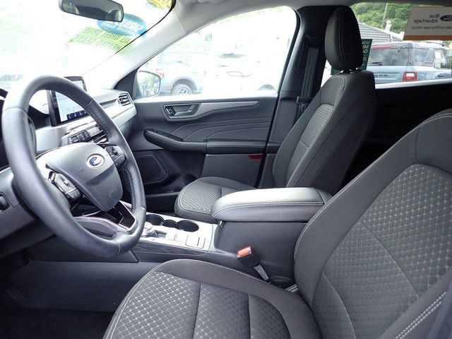 Certified 2024 Ford Escape Active AWD/4WD image 15