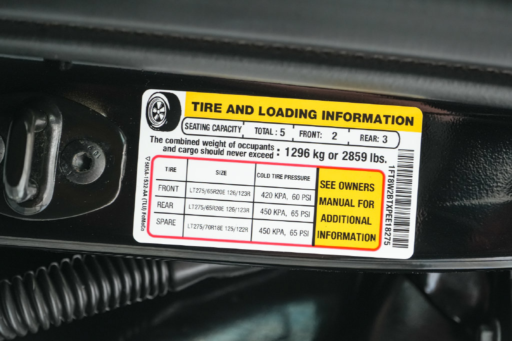 Certified 2023 Ford F250 Lariat w/ Sport Appearance Package AWD/4WD image 23
