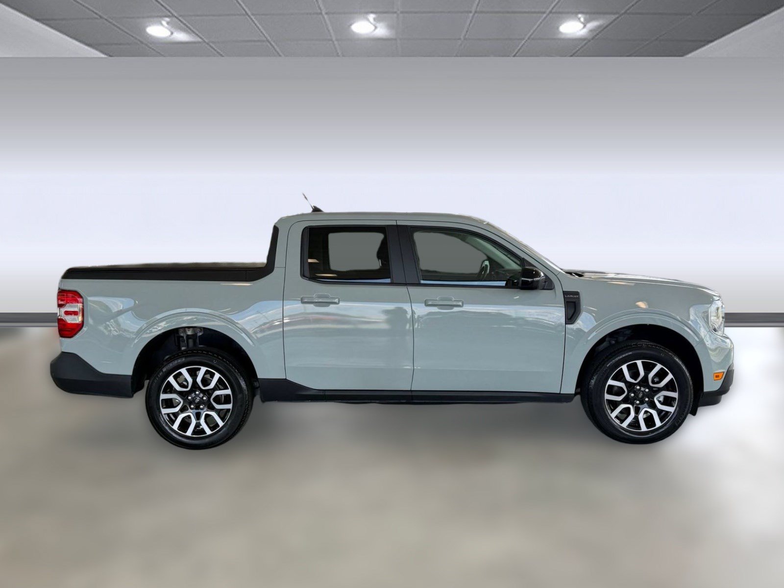 Certified 2024 Ford Maverick Lariat FWD image 8