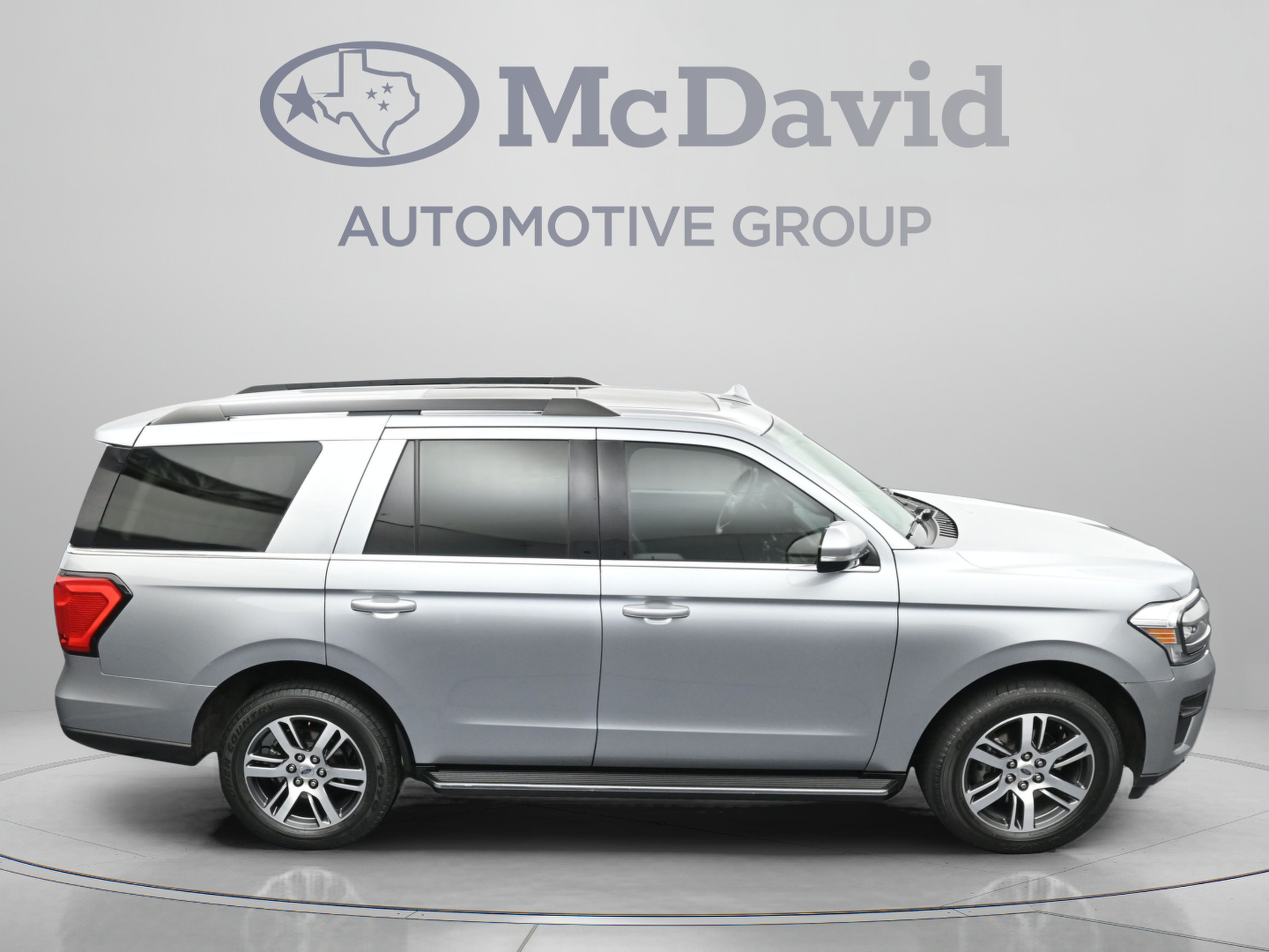 Certified 2023 Ford Expedition XLT RWD image 41