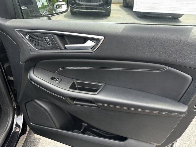 Certified 2023 Ford Edge Titanium AWD/4WD image 36