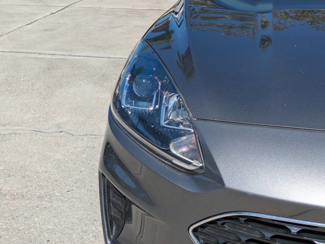 Certified 2022 Ford Escape SE image 9