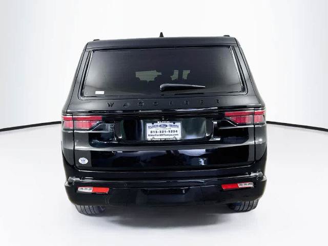 Used 2023 Jeep Wagoneer Series II RWD image 5