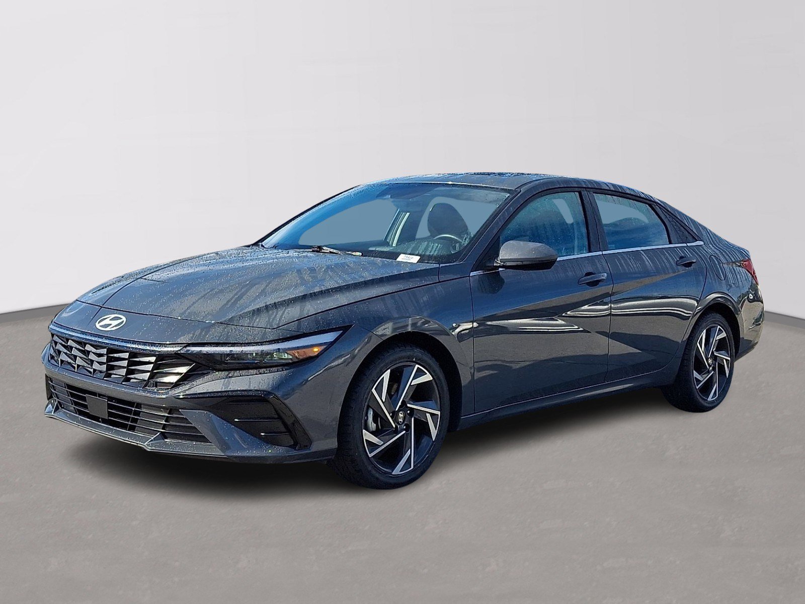 Used 2025 Hyundai Elantra SEL FWD image 3