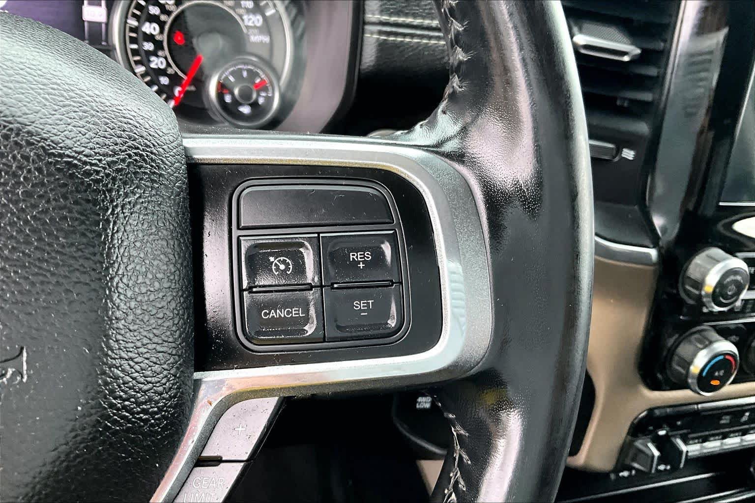 Used 2022 RAM 2500 Laramie AWD/4WD image 23