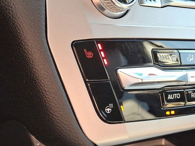 Certified 2023 Ford Explorer XLT w/ Equipment Group 202A image 27