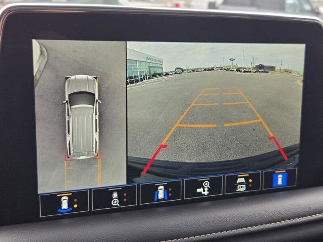 Used 2021 GMC Yukon SLT w/ SLT Premium Package image 23