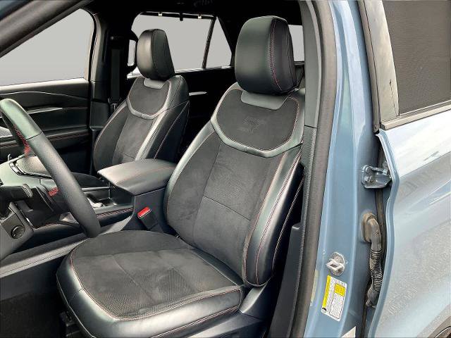 Certified 2025 Ford Explorer ST AWD/4WD image 23