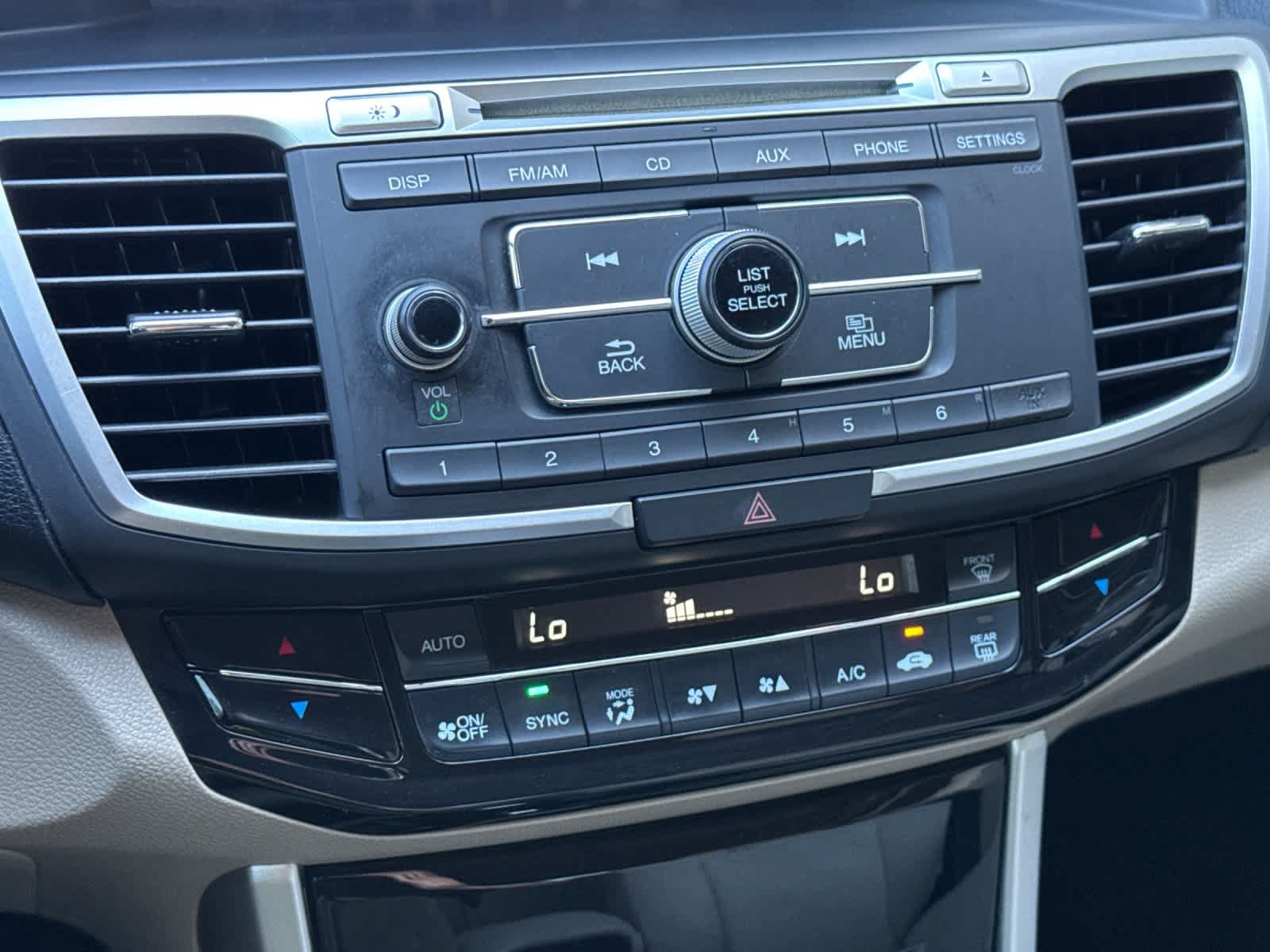 Used 2017 Honda Accord LX image 19