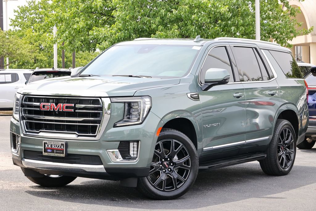 Used 2024 GMC Yukon SLT w/ SLT Luxury Package AWD/4WD image 17