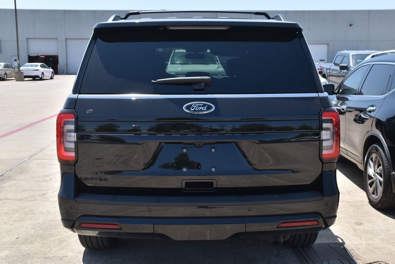 Certified 2024 Ford Expedition Limited RWD image 6