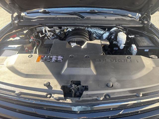 Used 2018 Chevrolet Tahoe LT w/ RST Edition image 29