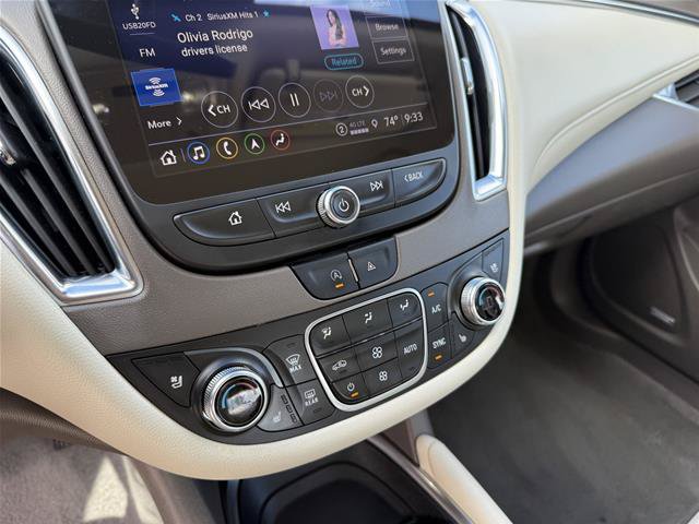 Used 2024 Chevrolet Malibu LT FWD image 19