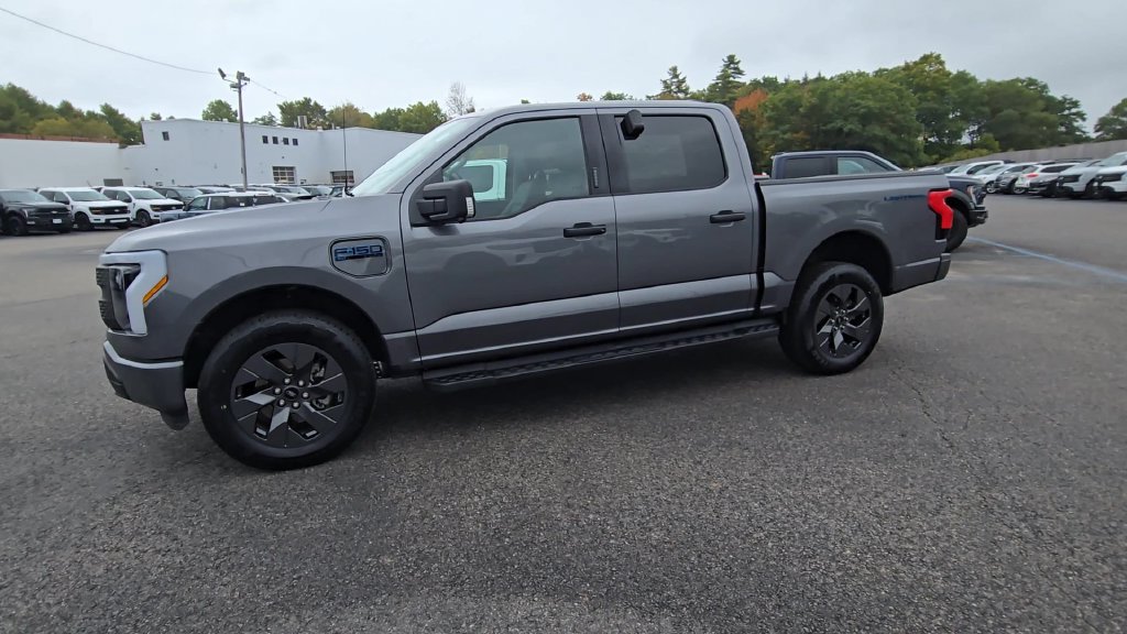 Certified 2024 Ford F150 Lightning XLT AWD/4WD image 15