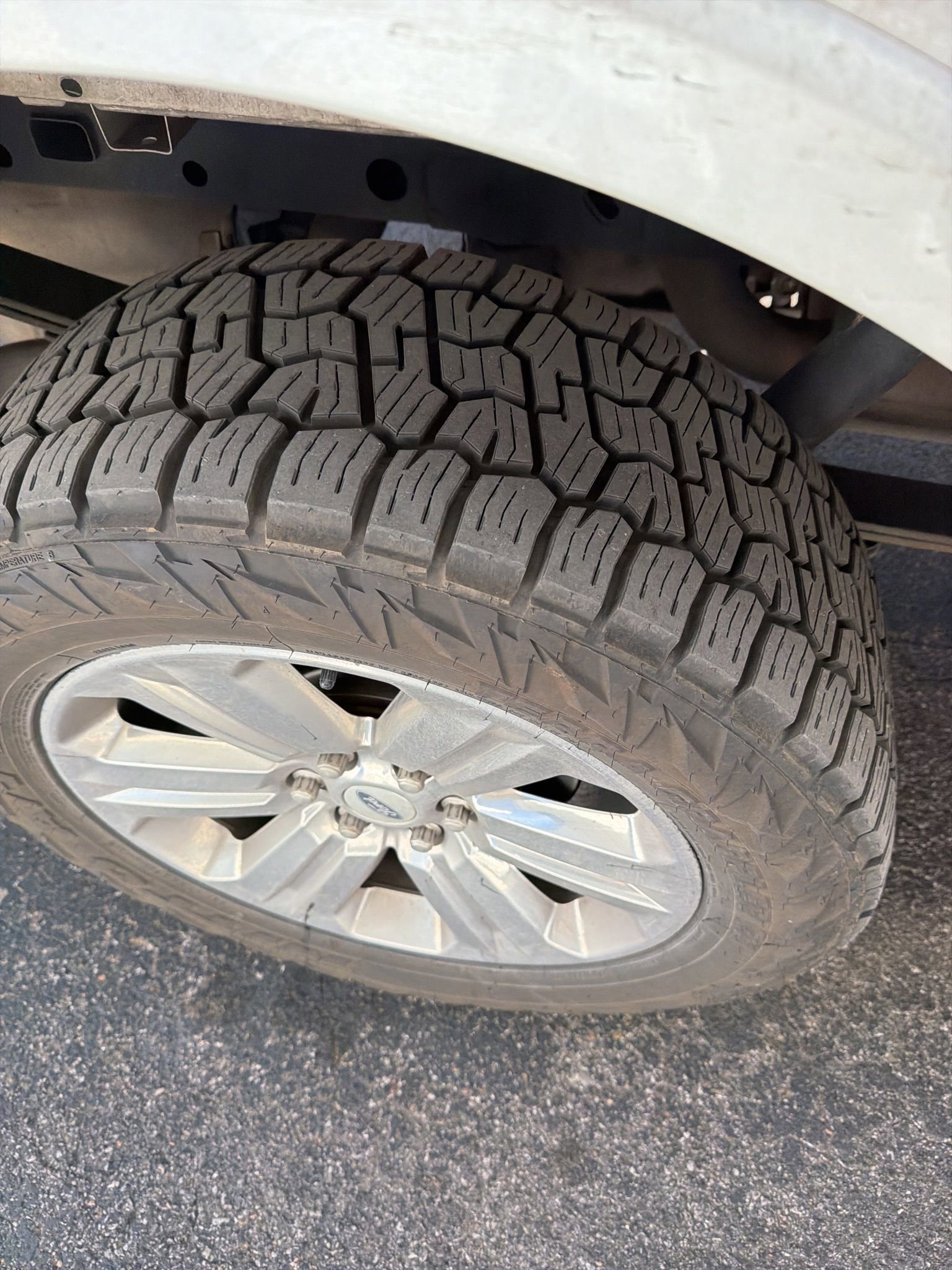 Certified 2019 Ford F150 Lariat image 8