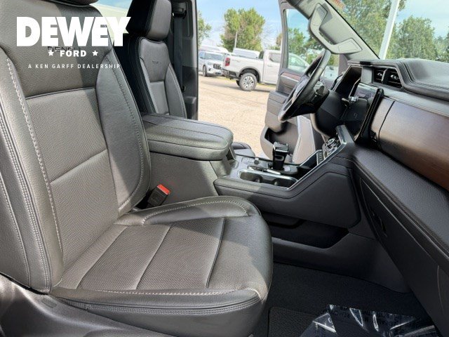 Used 2025 GMC Sierra 1500 Denali w/ Denali Reserve Package AWD/4WD image 45