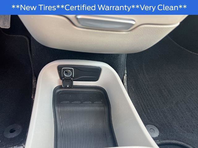 Used 2022 Chrysler Pacifica Touring-L w/ Uconnect Theater Family Group image 22