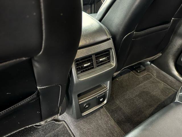 Certified 2024 Ford Edge SEL w/ Convenience Package image 17