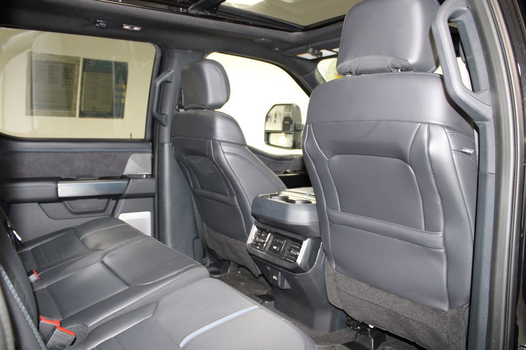 Certified 2025 Ford F350 Platinum image 34