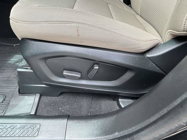 Certified 2024 Ford Explorer 2WD image 15
