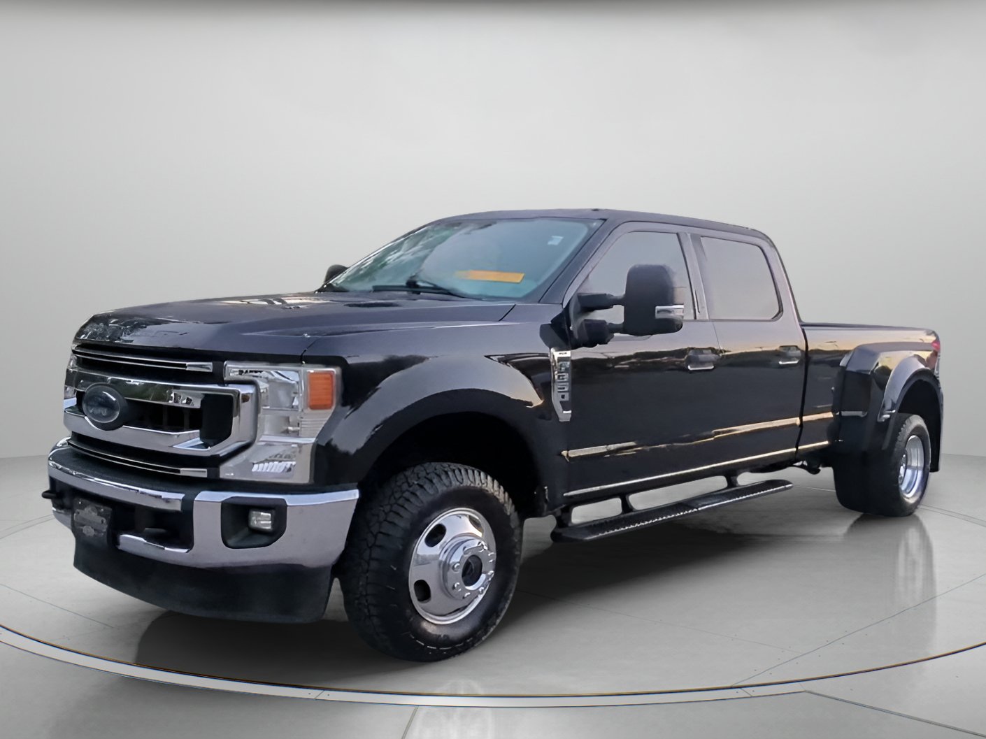 Certified 2020 Ford F350 XLT w/ XLT Value Package AWD/4WD image 8