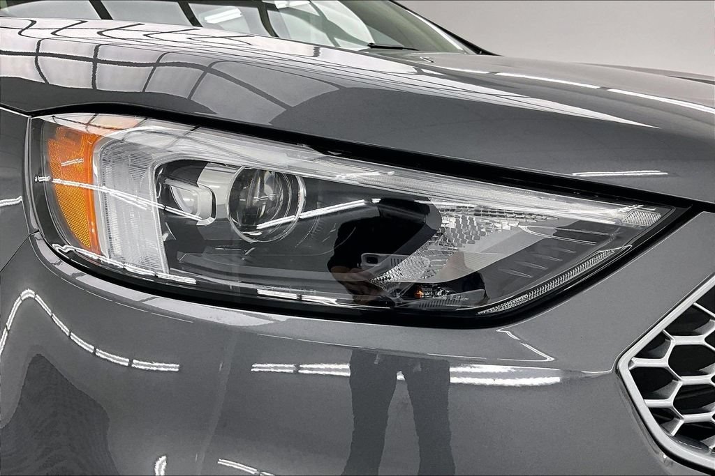 Certified 2024 Ford Edge SEL AWD/4WD image 29
