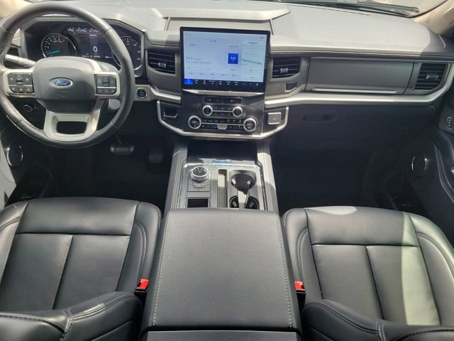 Certified 2024 Ford Expedition XLT RWD image 11