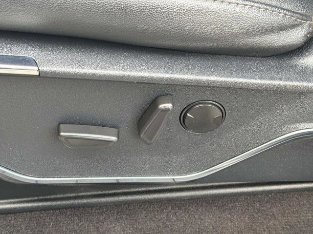 Certified 2023 Ford F150 Lariat image 24