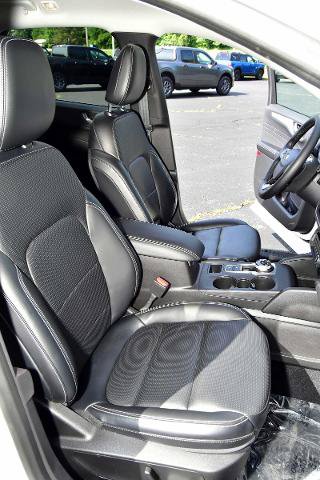 Certified 2023 Ford Escape Platinum AWD/4WD image 24