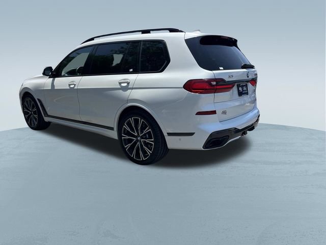 Used 2021 BMW X7 M50i AWD/4WD image 9