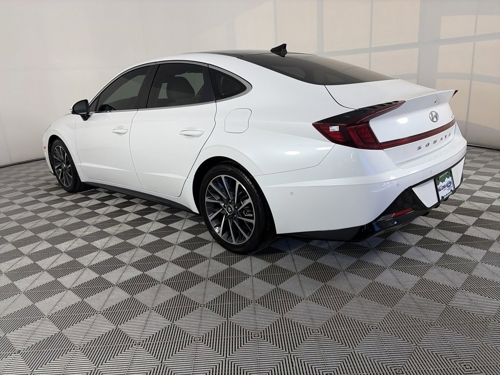 Used 2022 Hyundai Sonata Limited w/ Cargo Package video 3