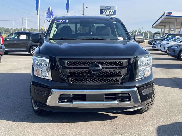 Used 2021 Nissan Titan SV w/ SV Convenience Package image 5