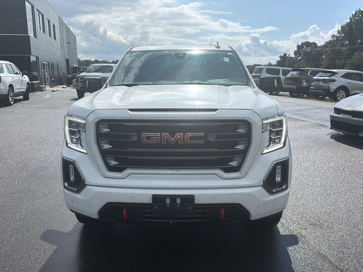 Used 2022 GMC Sierra 1500 AT4 w/ AT4 Premium Package AWD/4WD image 33