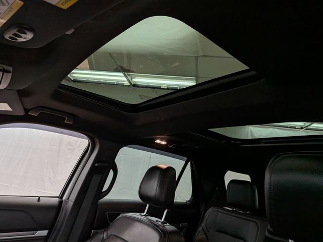 Certified 2018 Ford Explorer Sport w/ Equipment Group 401A image 15