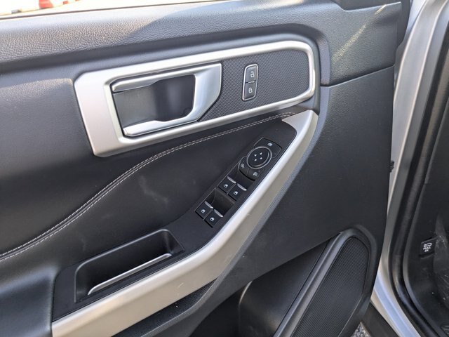 Certified 2023 Ford Explorer XLT AWD/4WD image 14