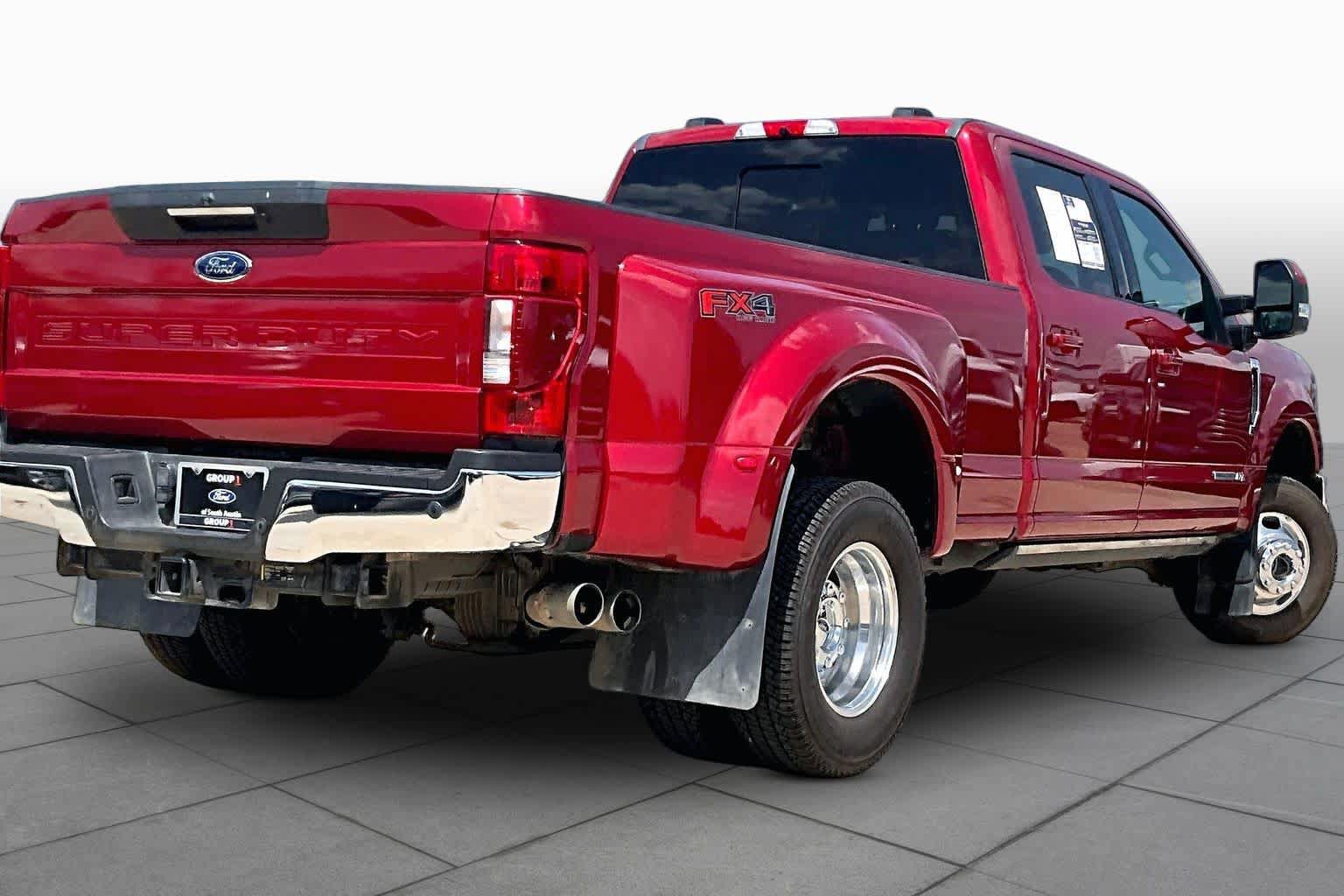 Certified 2022 Ford F350 Lariat w/ Lariat Ultimate Package AWD/4WD image 13