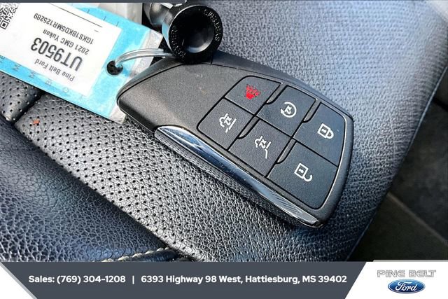 Used 2021 GMC Yukon SLT w/ SLT Luxury Plus Package image 9