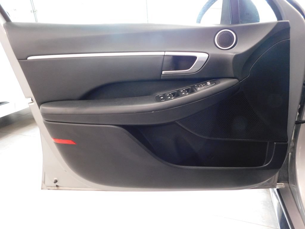 Used 2023 Hyundai Sonata SEL FWD image 11