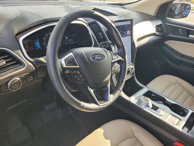Certified 2021 Ford Edge SEL w/ Cargo Accessory Package image 9