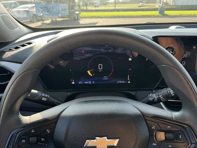Used 2025 Chevrolet TrailBlazer LT AWD/4WD image 22