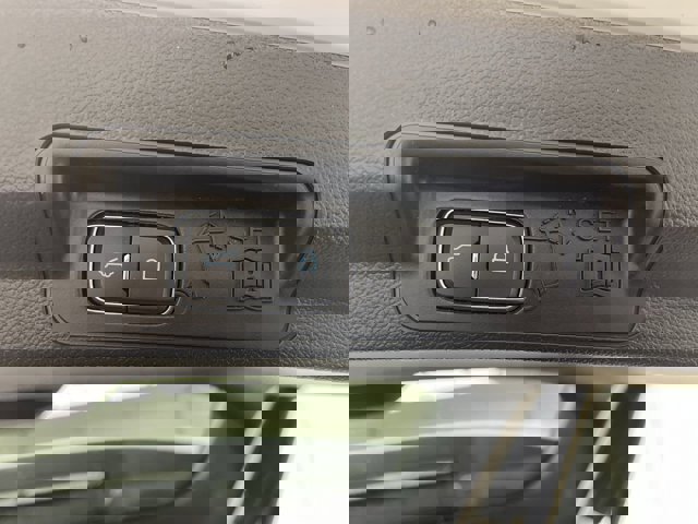 Certified 2023 Ford Explorer Limited w/ Limited Technology Package image 34