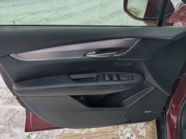 Used 2017 Cadillac XT5 Premium Luxury w/ LPO, Wheel Lock Package image 11